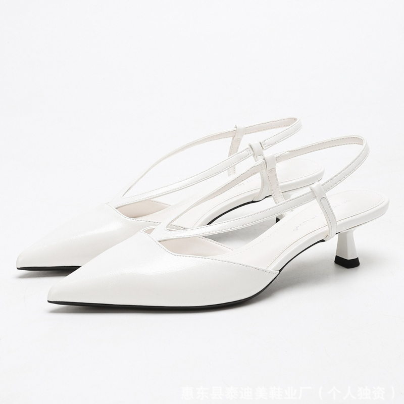 รองเท้าส้นสูงแบบปลายแหลม ส้นเต - Kitten Heel Women บทวิจารณ์และราคา