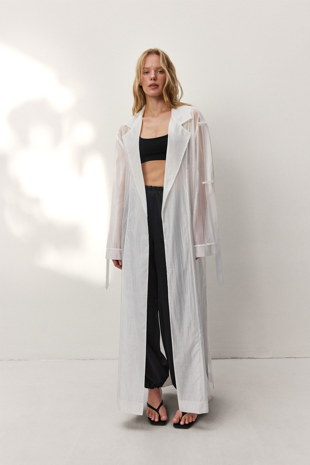 เสื้อโค้ทยาวผู้หญิง Laur 2026  - Trench Coat Formal บทวิจารณ์และราคา
