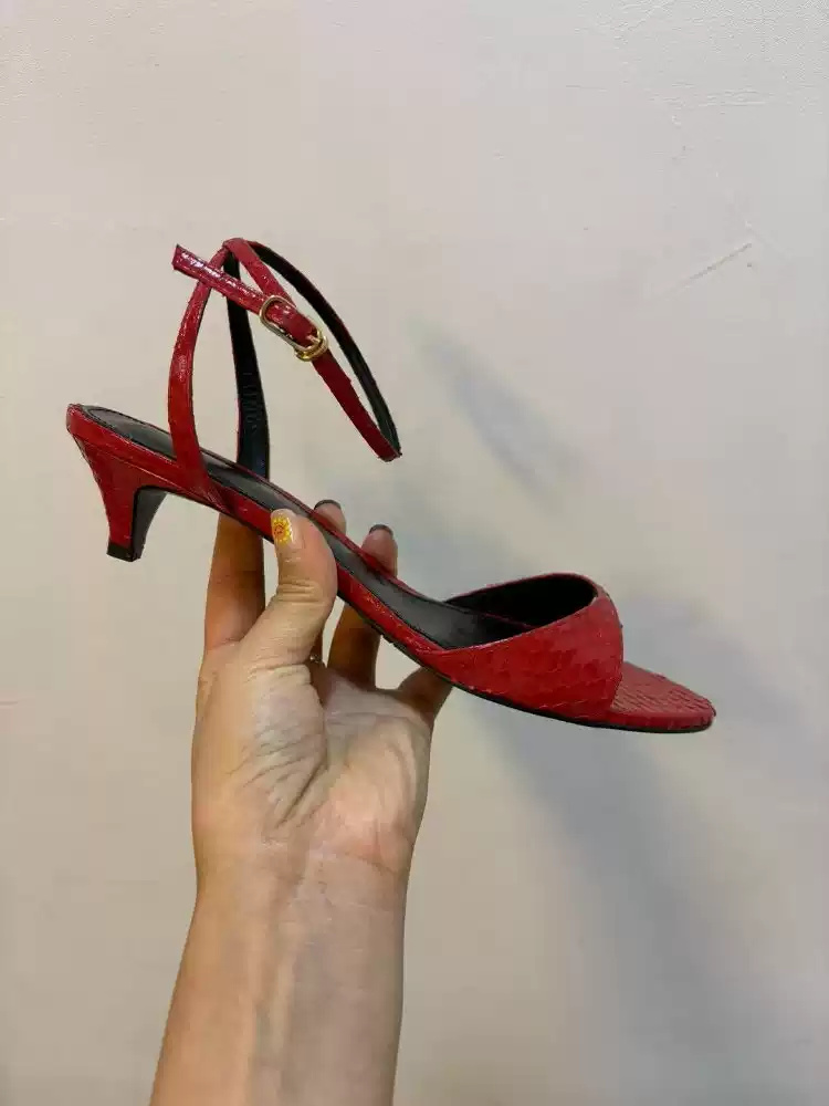 รองเท้าส้นเตี้ยแบบเปิดนิ้วเท้า - Kitten Heel Women บทวิจารณ์และราคา